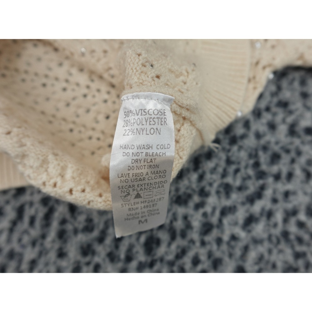 Altar'd‎ State Sweater Womens Medium Cream Pearl Pointelle Cropped Knit - Picture 9 of 11